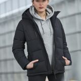 020932_v2_IM_Clique_aw19